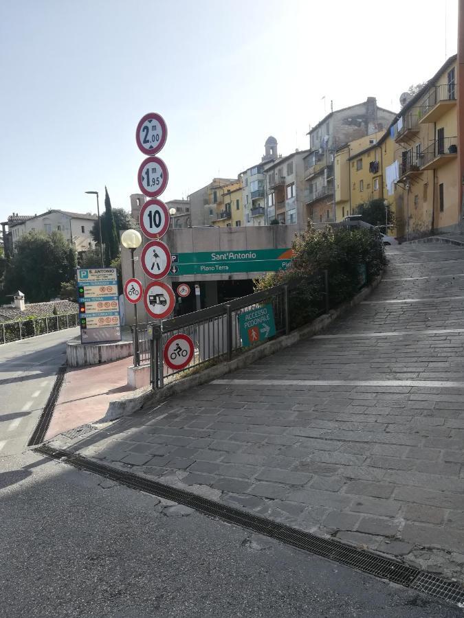 Central- Views - Air Conditioning - Easy Parking -Self Check In Perugia Eksteriør bilde