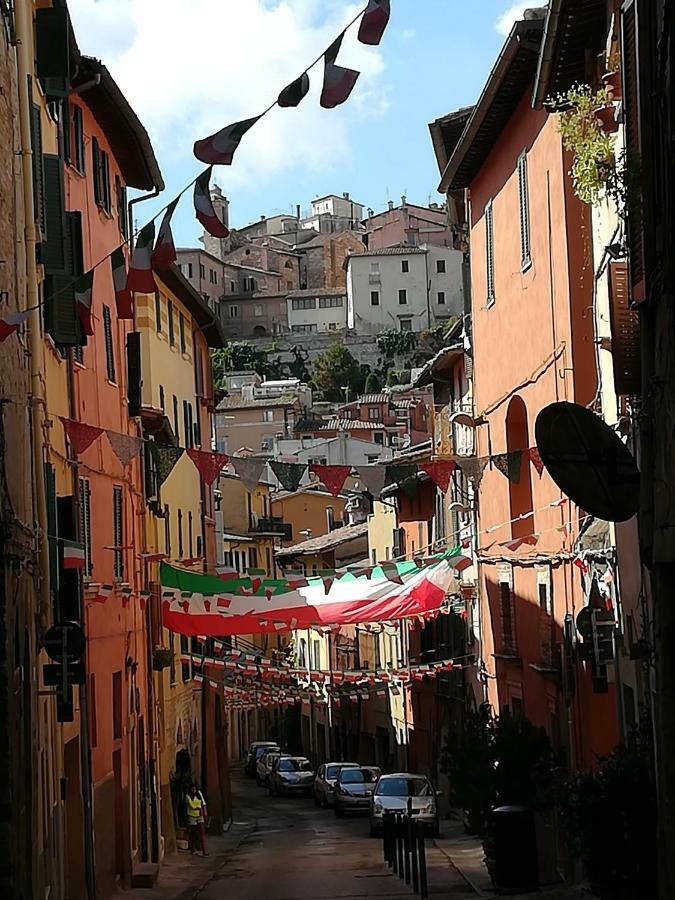 Central- Views - Air Conditioning - Easy Parking -Self Check In Perugia Eksteriør bilde