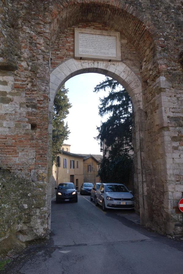 Central- Views - Air Conditioning - Easy Parking -Self Check In Perugia Eksteriør bilde